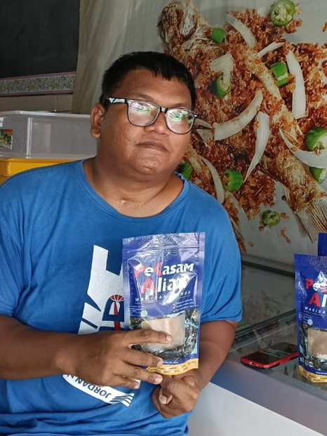 pengasas alias kasam